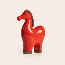 Load image into Gallery viewer, Red Horse (M)
