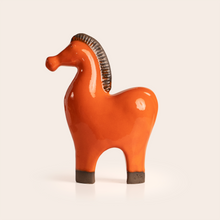 Load image into Gallery viewer, Orange Horse (M)
