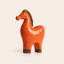 Load image into Gallery viewer, Orange Horse (M)

