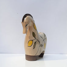 Load image into Gallery viewer, Lemon patterned Horse (L)
