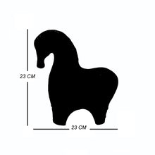 Load image into Gallery viewer, Lemon patterned Horse (L)
