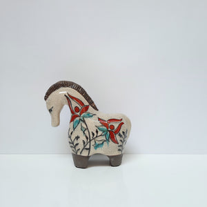 Red flower patterned Horse (S)