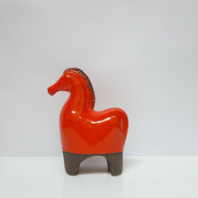 Load image into Gallery viewer, Orange Horse (M)
