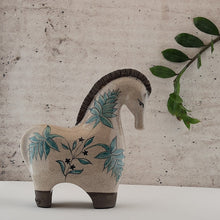 Load image into Gallery viewer, Blue flower patterned Horse (L)
